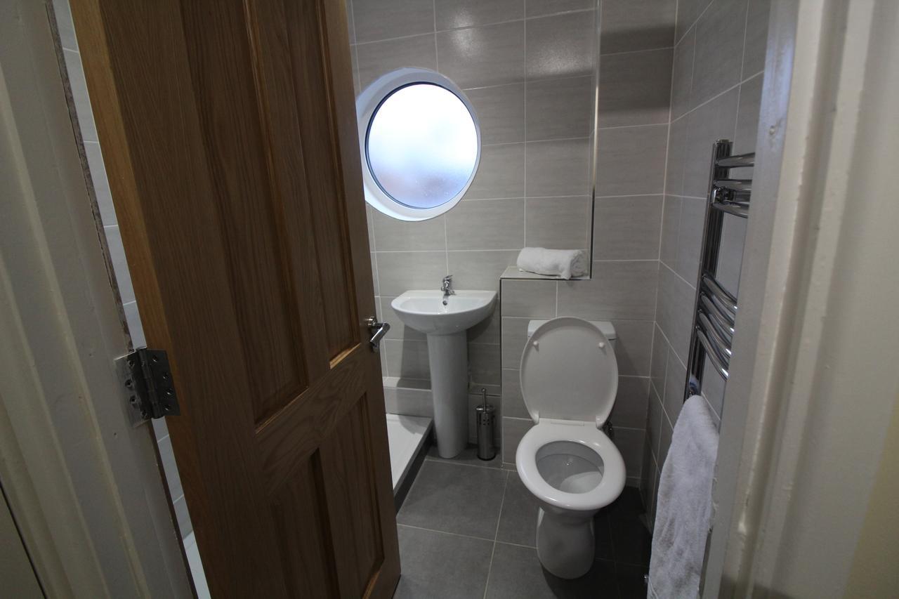 Townlets Serviced Accommodation Salisbury Белфаст Екстериор снимка